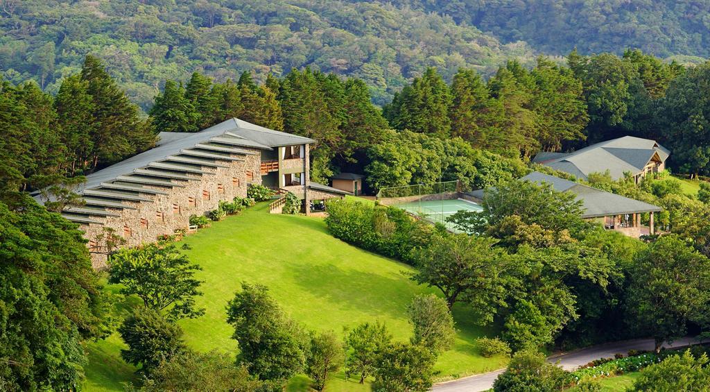 El Establo Mountain Hotel Monteverde Exterior photo